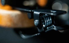 Acordor cu clemă TC Electronic UniTune Clip Tuner Noir