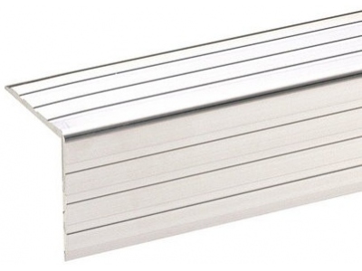 6105 Aluminium Case Angle 30 x 30 2m