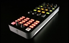 Controller DJ MIDI profesional Allen&Heath XONE:K2