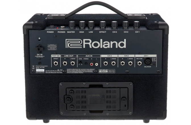 Amplificator combo pentru clape Roland KC-220