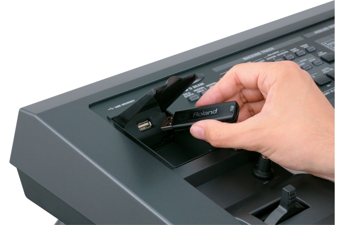 Aranjor workstation Roland GW-8E