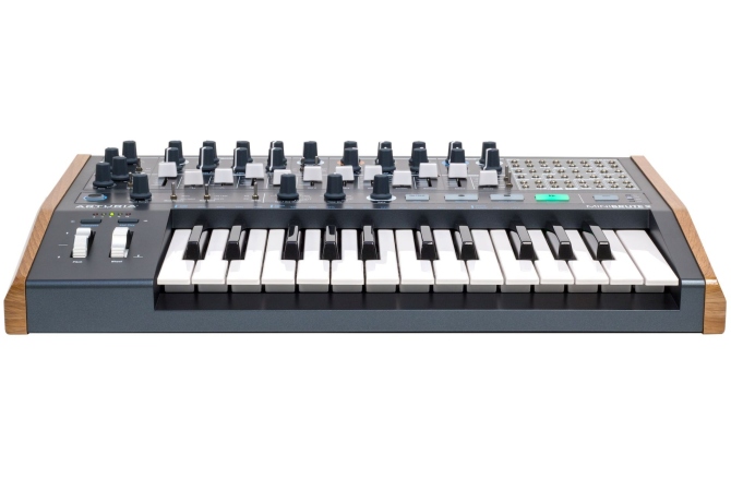 Arturia MiniBrute 2