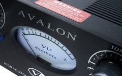 Preamplificator Avalon V5 Black