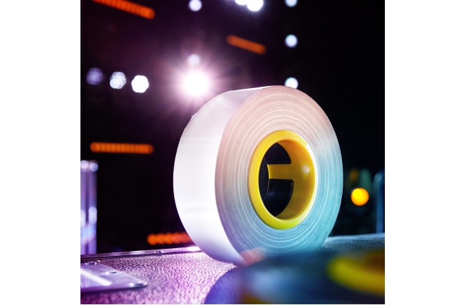 Bandă din material premium cu miez ERGO, albă, lucioasă, 50 mm x 50 m Defender EXA-TAPE W 50 ERGO-CORE