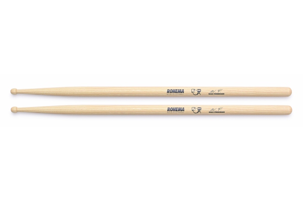 Noah Fürbringer Signature Noah Fürbringer Signature