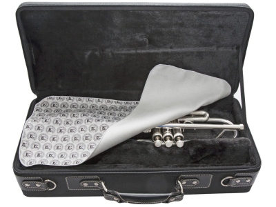 A66T Inside case cover Trumpet 49 x 22 cm