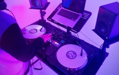 Birou DJ Gravity DJ Desk FDJT 01