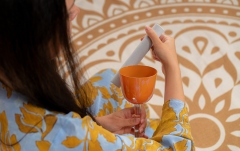 Bol de meditație cu mâner Meinl 3.75" Essence Solfeggio Crystal Singing Bowl La 852 Hz, Mango Mojito