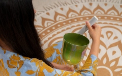 Bol de meditație cu mâner Meinl 5.75" Essence Solfeggio Crystal Singing Bowl Ut 396 Hz, Olive Green
