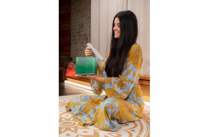 Bol de meditație cu mâner Meinl 6.75" Essence Solfeggio Crystal Singing Bowl 285 Hz, Turquoise Green