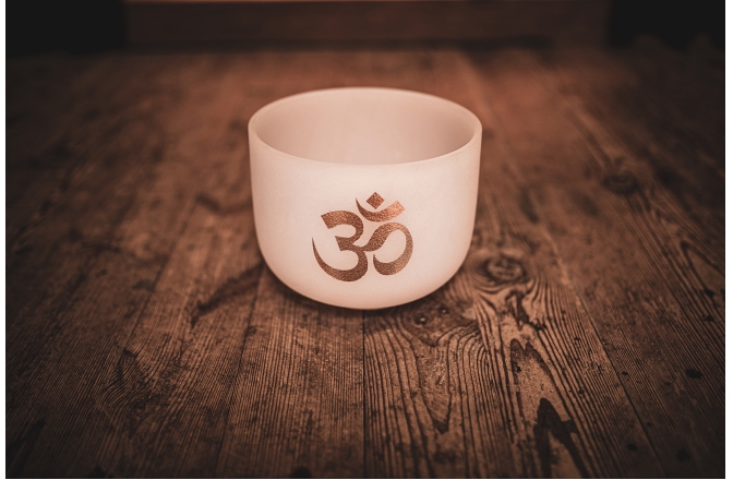 Bol de meditație Meinl Crystal Singing Bowl, white-frosted, 8" / 20 cm, Note C#5, OM