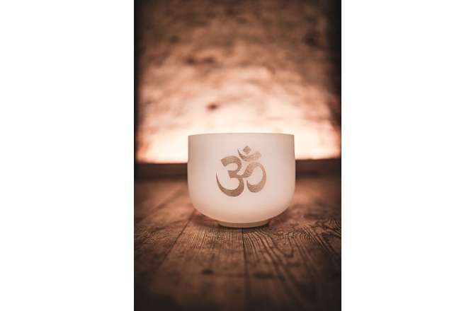 Bol de meditație Meinl Crystal Singing Bowl, white-frosted, 8" / 20 cm, Note C#5, OM