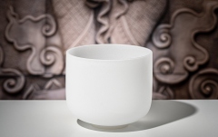 Bol de meditație Meinl Crystal Singing Bowl, white-frosted, 9" / 22 cm, Note A4, Brow Chakra