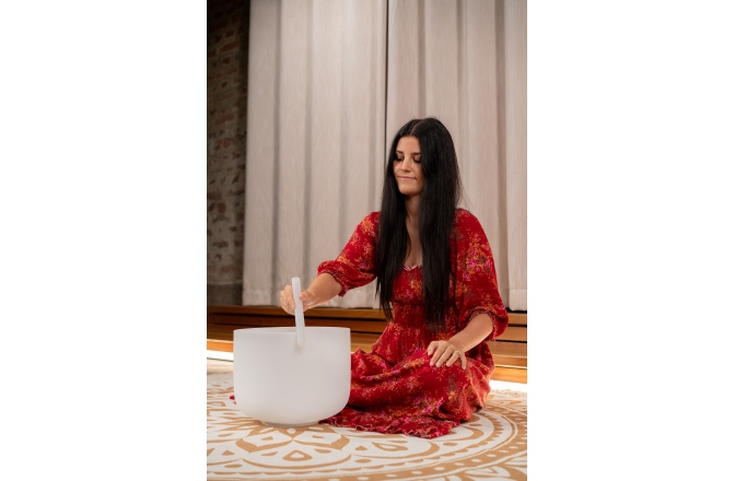 Bol de meditaţie Meinl 12" Crystal Singing Bowl, Note A3, 440 Hz, Brow Chakra