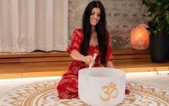 Bol de meditaţie  Meinl 16" Om Crystal Singing Bowl, 136.10 Hz / C#3