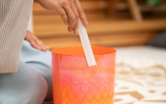 Bol de meditaţie Meinl EC Singing Bowl,  6.7"/17 cm, Note C4, Orange, Root Chakra