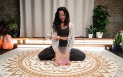 Bol sonic de cristal Meinl Sonic Energy 9'' Essence Crystal Singing Bowl, 128 Hz, Light Rose Gold, Flower of Life