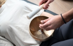 Boluri de meditaţie Meinl Cosmos Therapy Singing Bowl Set, incl. Suction Holders and Resonant Mallet