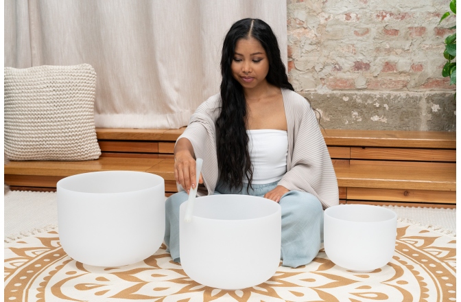 Boluri de meditaţie Meinl CS Bowls Set, white frosted, Note A4, F4, C4, Brow- Heart -Root Chakra