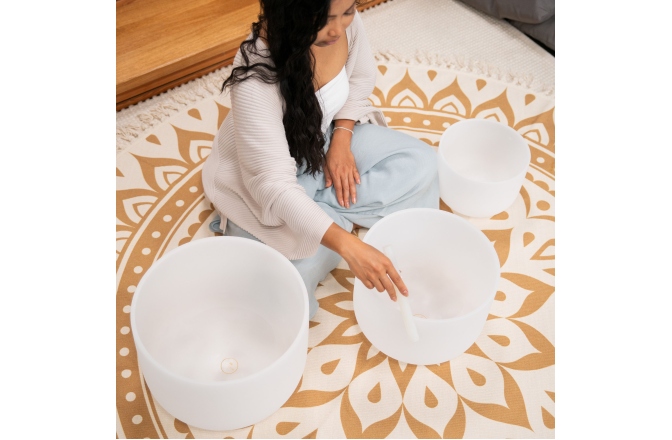 Boluri de meditaţie Meinl CS Bowls Set, white frosted, Note A4, F4, C4, Brow- Heart -Root Chakra