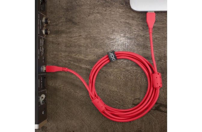 Cablu USB UDG Ultimate Audio Cable USB 2.0 A-B Straight 1m - Red