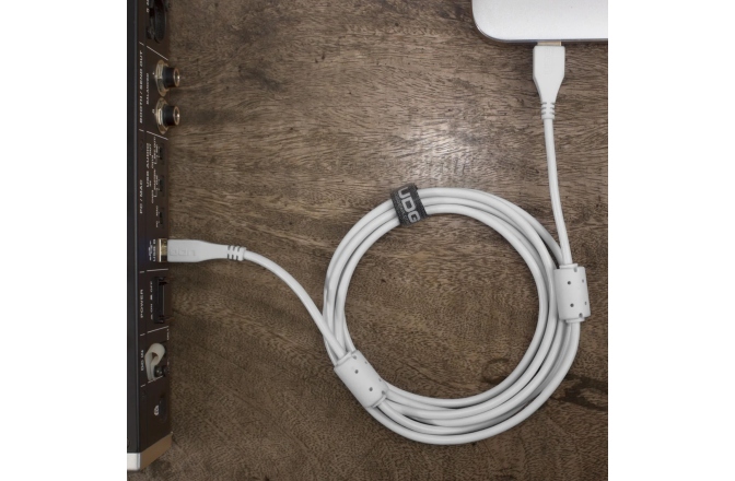 Cablu USB UDG Ultimate Audio Cable USB 2.0 A-B Straight 1m - White