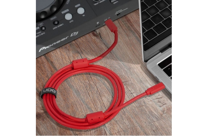 Cablu USB UDG Ultimate Audio Cable USB 3.2 C-C Straight 1.5m - Red