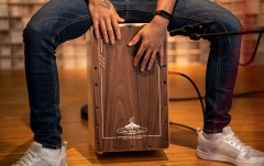 Cajon stângaci Ortega Performer Series Lefty Cajon - Walnut