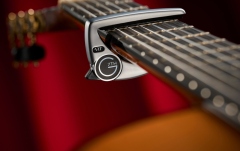 Capodastru G7th  Performance Classic Guitar, silver