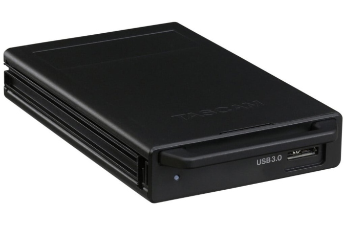Case SSD pentru recordere Tascam AK-CC25