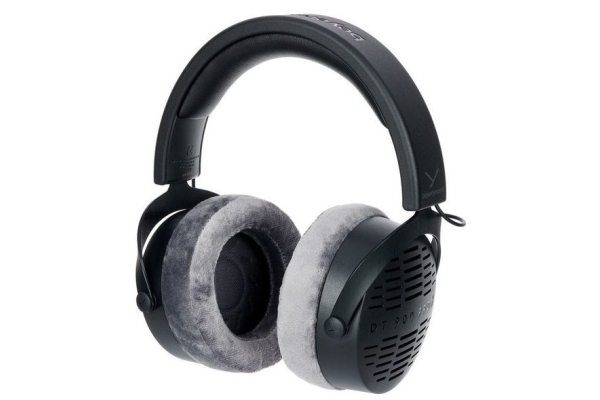 DT 900 PRO X