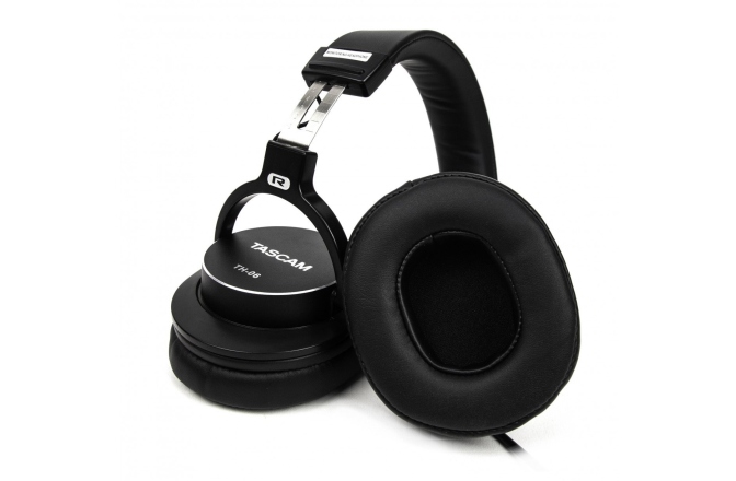 Casti de studio Tascam TH-06