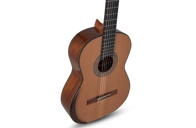 Chitara clasică 4/4 Manuel Rodriguez Magistral Serie D-C all solid Cedar