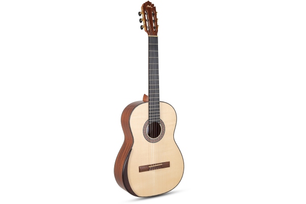 Magistral Serie D-S all solid Spruce