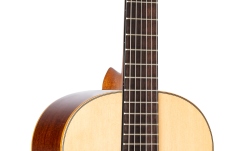 Chitară clasică  Ortega Family Series Gloss Edition 6 String 3/4 - Spruce Top + Bag
