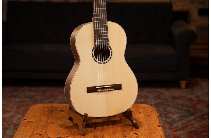 Chitară clasică Ortega Family Series Pro Classical Guitar 7 String - Solid Spruce + Bag
