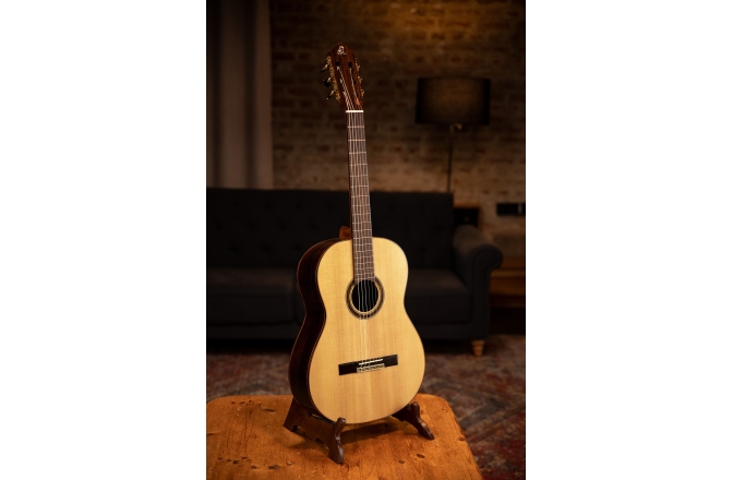 Chitară clasică Ortega Performer Series Classical Guitar 6 String - Solid Alaskan Sitka Spruce + Bag