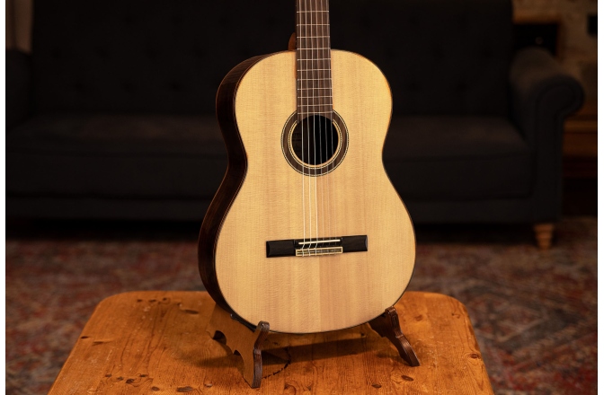Chitară clasică Ortega Performer Series Classical Guitar 6 String - Solid Alaskan Sitka Spruce + Bag