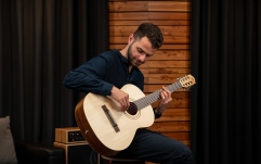 Chitară clasică Ortega TS 4/4 6-String - Natural Spruce + Dust Cover