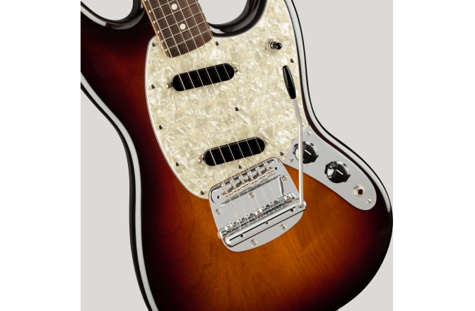 Chitară Electrică Fender American Performer Mustang 3-Color Sunburst