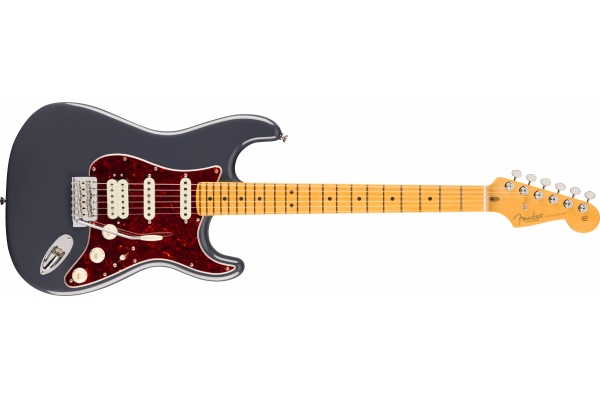 American Professional Classic Stratocaster HSS MN Faded Black American Professional Classic Stratocaster HSS MN Faded Black