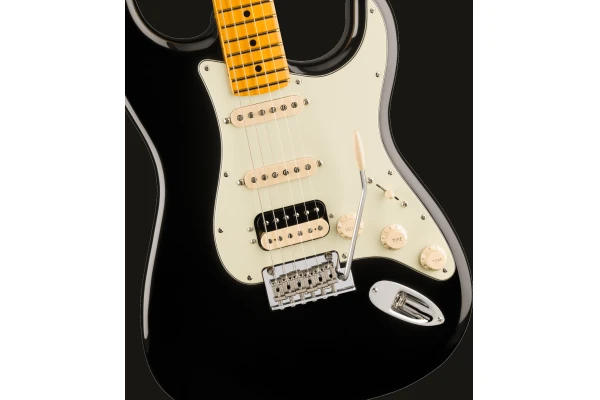 Fender American Professional Stratocaster HSS Maple Fingerboard Black — 3