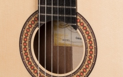 Chitară electro-clasică Hora Reghin SM 10 Cristal 1015 EQ Fishman