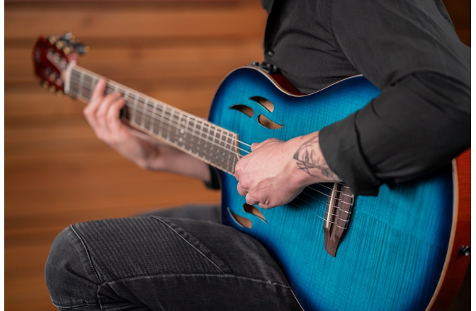 Chitară electro- clasică Ortega TourPlayer DeLuxe Lefty - Flamed Maple Blue + Gig Bag