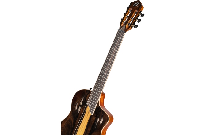 Chitară electro-clasică  Ortega TourPlayer Series 4/4 size Nylon String Guitar 6-String + Pro Gig Bag