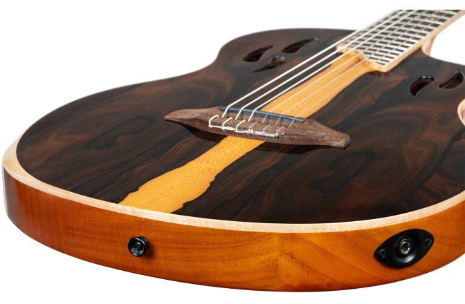 Chitară electro-clasică  Ortega TourPlayer Series 4/4 size Nylon String Guitar 6-String + Pro Gig Bag