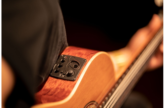 Chitară electro-clasică   Ortega Traditional Series Classical Guitar 4/4 Thinline - All Gloss + Bag