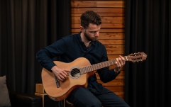Chitară electro-clasică Ortega TS 7/8 Nylon String Guitar 6 String + Bag