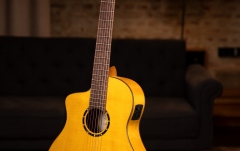 Chitară electro-clasică pentru stângaci Ortega B-Grade  Family Series Pro Acoustic Guitar 6 String Lefty - Solid North American Spruce + Bag