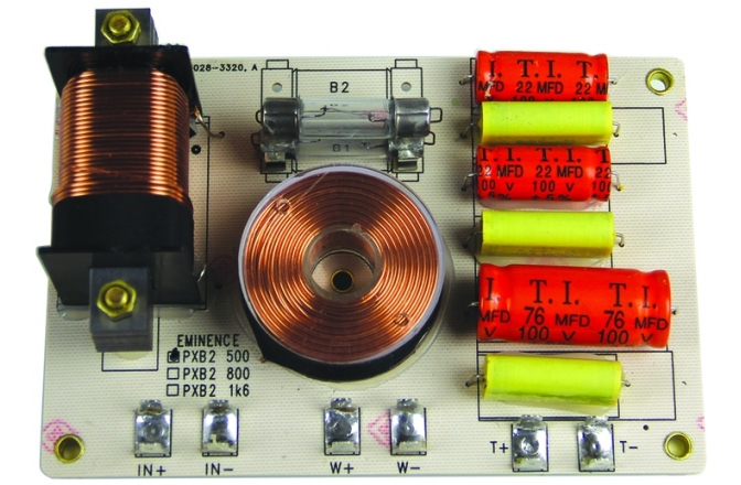 Circuit de crossover / filtru pe 2 cai Eminence PXB 2500
